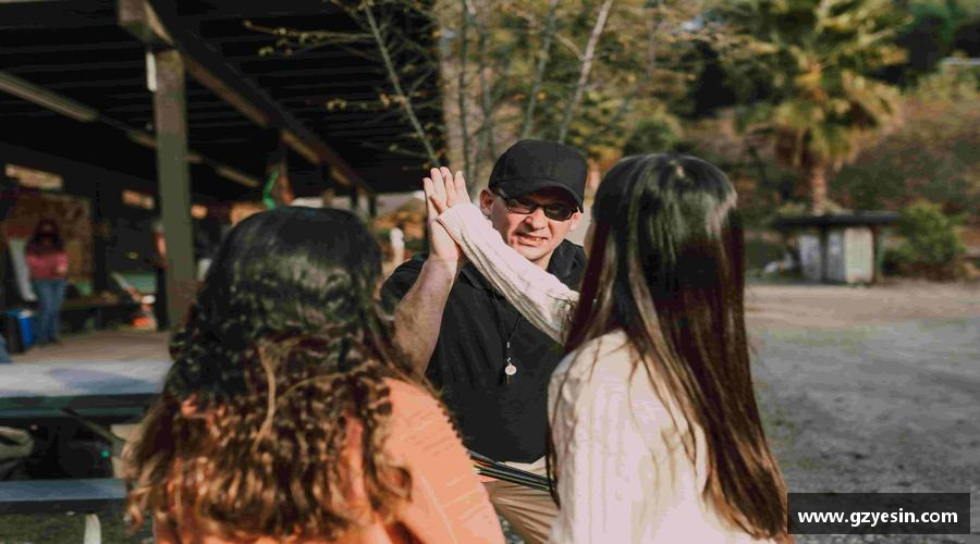 k1体育十年品牌值得信赖激情追逐，终点荣耀！